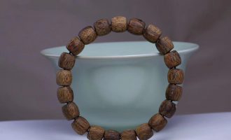 Bodhi Kynam Top-Grade Sinking Drum Bead Agarwood Bracelet